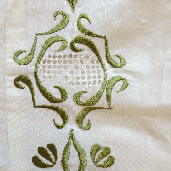 Men's Vintage 1970s Cream Embroidered Shirt - Picture 3 of 4